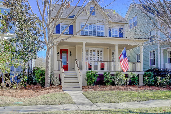 A large, traditional Southern American home in South Carolina.